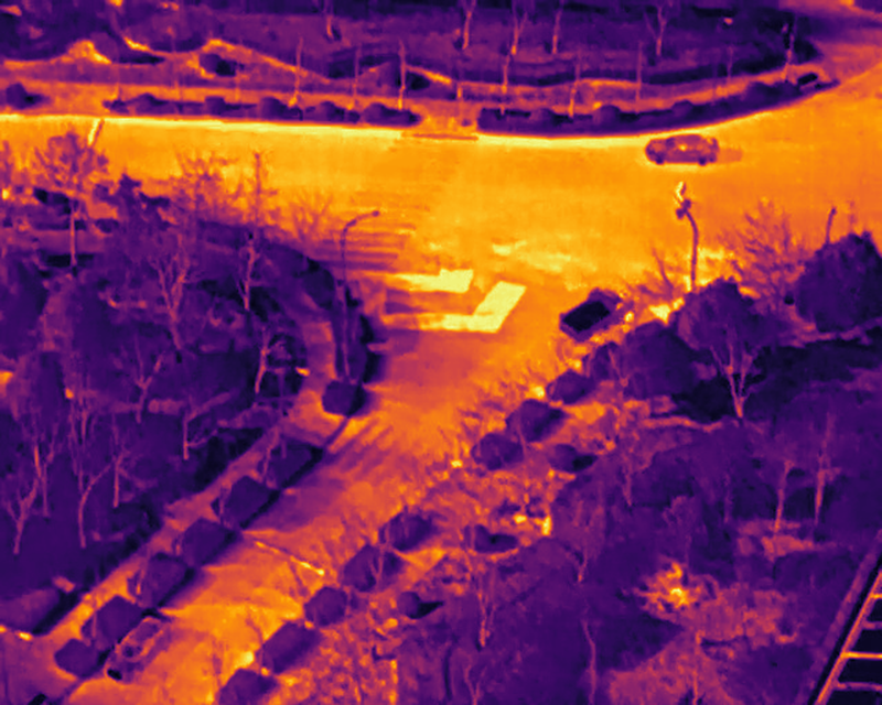 Thermal ISR frame, model detections active